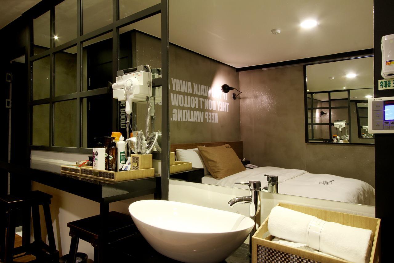 Daejeon Page Hotel Extérieur photo