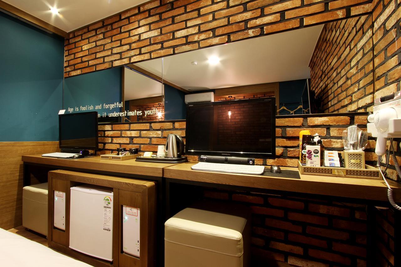 Daejeon Page Hotel Extérieur photo